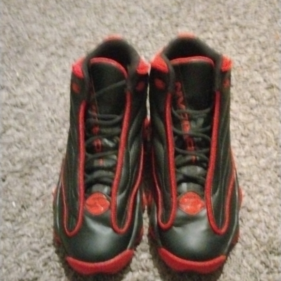 Shoes - Picture 2 of 4